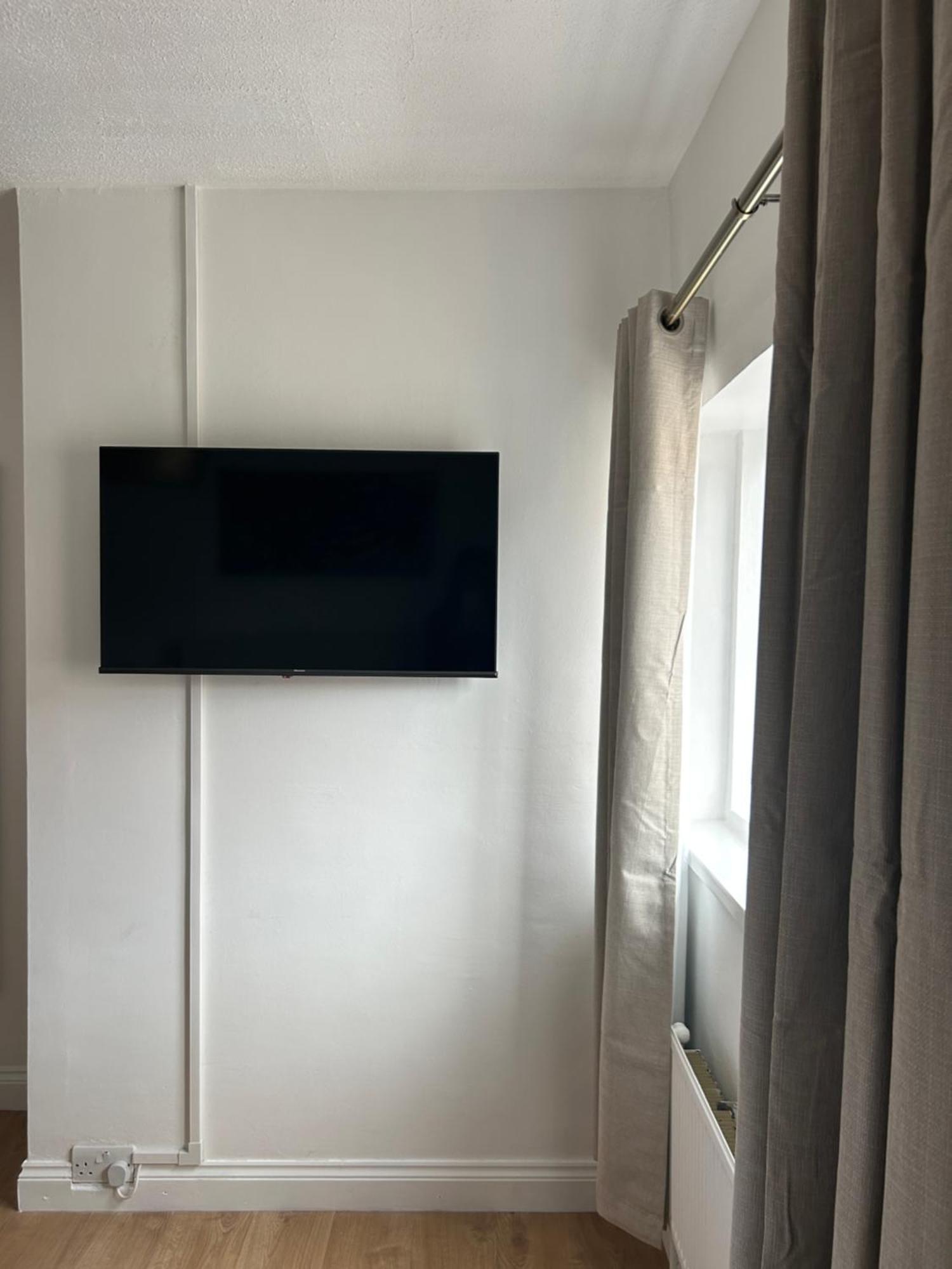 No6 Overnight Stays Free Onsite Parking Hindlip Екстер'єр фото